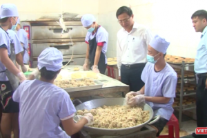 Nhiều siêu thị tại Hà Nội có sản phẩm chưa bảo đảm an toàn thực phẩm