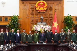 Thủ tướng Nguyễn Xuân Phúc tiếp lãnh đạo Bộ Quốc phòng, quân đội các nước