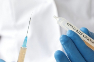 Tập trung nghiên cứu, sản xuất vaccine phòng, chống COVID-19