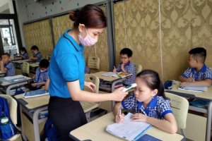 Hà Tĩnh: Gần 300 nghìn học sinh quay trở lại trường sau kỳ nghỉ dài tránh dịch