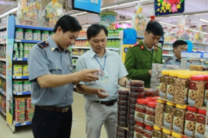 Vận động ít nhất 90% số hộ sản xuất nông nghiệp đăng ký, cam kết bảo đảm ATTP