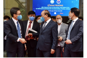 Triển lãm ảnh ‘Việt Nam phòng, chống dịch COVID-19’