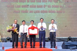 Vinh danh nghề làm nước mắm Nam Ô