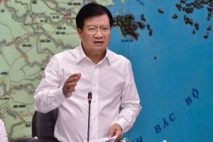 Khẩn trương chuẩn bị ứng phó áp thấp mạnh lên thành bão