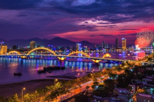 Chuyên gia: Covid-19 tái bùng phát, BĐS sẽ khó khăn hơn bởi 'cú đấm sau mạnh hơn cú đấm trước'