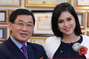 Factory Outlet - ván bài của ông Johnathan Hạnh Nguyễn và tầm nhìn khi mang 30 triệu USD về Việt Nam rót toàn vào hàng hiệu