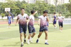 Thắng thuyết phục FC Nước sạch số 3 HN, FC Tạp chí DN&TH hồ hởi tiến vào tứ kết