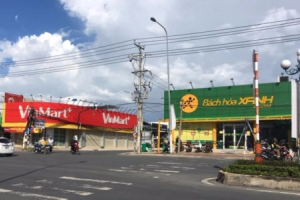 'Cuộc chiến' VinMart, VinMart+ và Bách hóa Xanh: Lợi thế thuộc về ai?