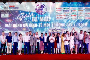 Hướng về miền Trung thân yêu
