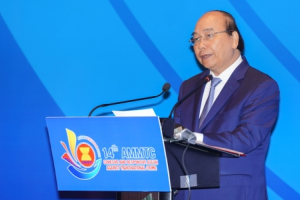 Thủ tướng Nguyễn Xuân Phúc: Đưa con thuyền lớn ASEAN luôn vững tay lái vượt qua những cơn gió ngược