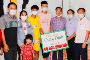 HA.GL: Dầu tràm Cung Đình tiếp sức cho “viên ngọc thô” cao 1m86
