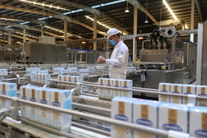 Vinamilk liên tục dẫn đầu ngành sữa nước