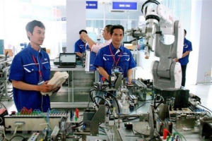 Phát triển nhân lực chất lượng cao đáp ứng yêu cầu cuộc cách mạng 4.0 và hội nhập quốc tế