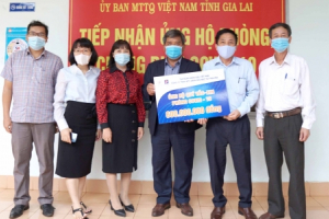 Petrolimex Gia Lai ủng hộ 1,1 tỷ đồng cho Quỹ vắc- xin phòng Covid-19