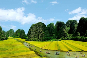 Phát triển du lịch bền vững theo hướng tăng trưởng xanh