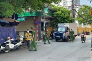 Chỉ trong một ngày Hà Nội đã thu được hơn 1,5 tỷ đồng tiền xử phạt về vi phạm phòng, chống dịch Covid - 19