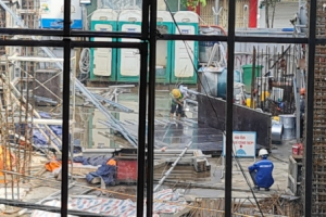 Các công trình xây dựng ở Hà Nội thực hiện chỉ thị giãn cách xã hội