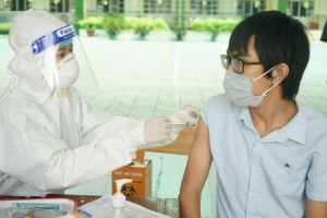 Nhiều tỉnh, thành phía Nam có tiến độ tiêm vaccine Covid - 19 nhanh nhất cả nước