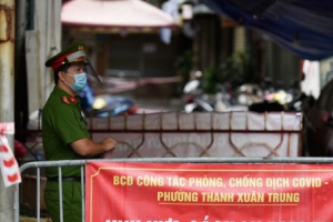 Tối nay sẽ di dời hơn 1.000 dân phường Thanh Xuân Trung đến khu ký túc xá Đại học FPT