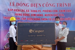 Thêm 180 hộ vùng sâu, vùng xa ở Sơn La có điện lưới quốc gia trong dịp Quốc khánh