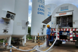 Bộ Y tế đề nghị ưu tiên đặc biệt cho vận chuyển oxy y tế