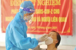 Sáng 7/9, Hà Nội thêm 5 ca mắc mới, trong đó 1 ca cộng đồng đã từng mắc Covid - 19 từ 10 tháng trước