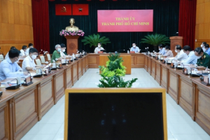 Thành phố Hồ Chí Minh cần ‘vẽ lại’ bản đồ chống dịch đến từng khu phố