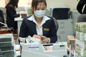 Sửa quy định về giao nhận tiền mặt trong ngành ngân hàng