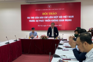Báo chí cần làm gì trước sự phát triển của mạng xã hội?