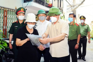 Bí thư Thành ủy Hà Nội Đinh Tiến Dũng: Thí điểm ngay cách ly F1 tại nhà, điều trị F0 tại cơ sở