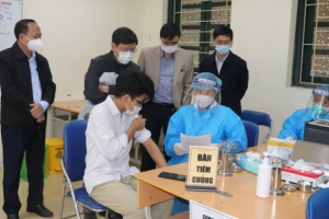 Học sinh từ 15 đến 17 tuổi tại 29 quận, huyện thị xã đã được tiêm vaccine Pfizer