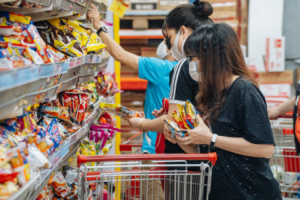 Giá xăng, giá gas và giá vàng đẩy CPI tháng 11/2021 tăng 2,1% so với cùng kỳ