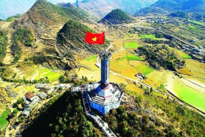 Hà Giang chào đón du khách, VĐV tham gia Giải Marathon “Hành trình về cực Bắc”