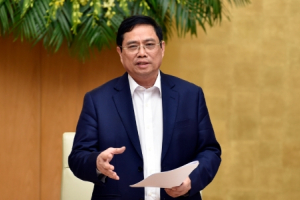 Đánh giá mức độ nguy cơ sát thực tế, vừa chống dịch, vừa phát triển kinh tế - xã hội, bảo đảm đời sống Nhân dân