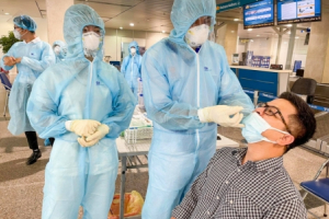 Cả nước ghi nhận 14.000 ca nhiễm, Hà Nội đạt kỷ lục 791 ca nhiễm mới 