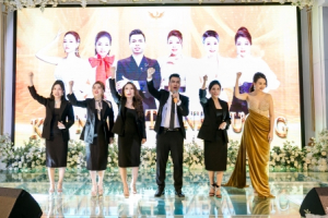 Phoenix Pharma - một năm nhìn lại: Những dấu ấn khó phai!