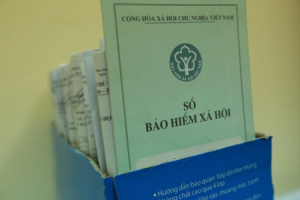 Làm gì khi đóng đủ năm bảo hiểm xã hội để hưởng lương hưu nhưng chưa đủ tuổi nghỉ hưu?