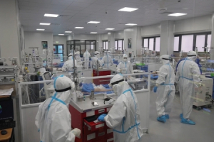 Chuyển Covid - 19 sang bệnh truyền nhiễm nhóm B: cần xây dựng chính sách ứng phó phù hợp
