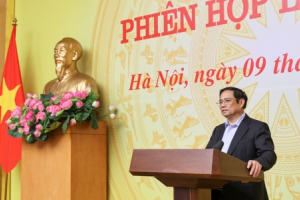 Tự chủ về thuốc... vật tư y tế để chuẩn bị cho tình huống có biến chủng mới lây lan nhanh và nguy hiểm hơn