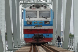 Đề xuất phân quyền cho địa phương đầu tư kết cấu hạ tầng đường sắt