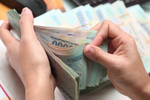 Ngân sách tăng mạnh từ tiền thuế thu nhập cá nhân