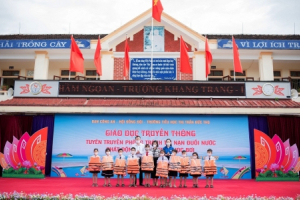 Hà Tĩnh: Đẩy mạnh phong trào học bơi trong các trường học 