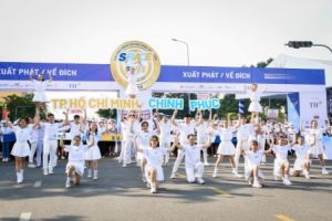 Ly sữa tươi chất lượng vượt trội từ trang trại bò sữa công nghệ cao khép kín lớn nhất thế giới tại Việt Nam