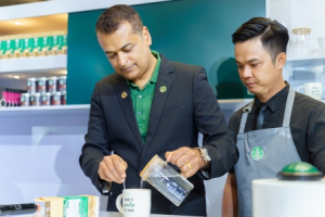 Ra mắt sản phẩm cà phê hòa tan cao cấp "Starbucks At Home" tại Việt Nam
