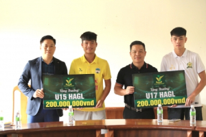 Vị Trí Vàng Group tặng thưởng 400 triệu đồng cho đội U15 và U17 HAGL