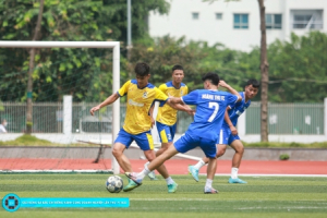Vòng 1: Trận đấu giữa FC C4 Studio và FC Hoàng Thu