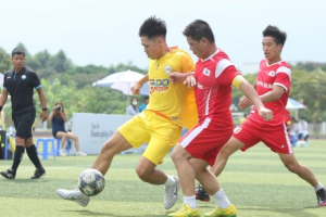 Bán kết: Trận đấu giữa FC Liên quân Tuấn Hưng - Tín phát Việt Nam với FC Ado Group