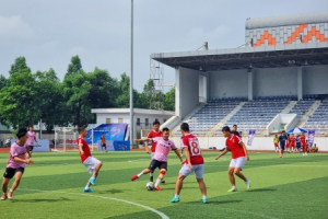 Vòng 2: Trận đấu giữa FC Truyền hình Chống hàng giả TV và FC Tuấn 123 miền Bắc