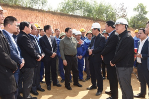 Cao tốc Tuyên Quang - Phú Thọ: điều chỉnh hướng đầu tư ngay để hoàn chỉnh quy mô 4 làn xe, đồng bộ, hiện đại