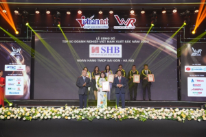 Khẳng định vị thế, SHB lần thứ 4 được vinh danh Top 50 doanh nghiệp xuất sắc nhất năm 2022